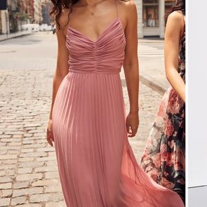 Lulus rose pleated maxi dress